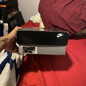 Jordan 9 Charcoal Gold University